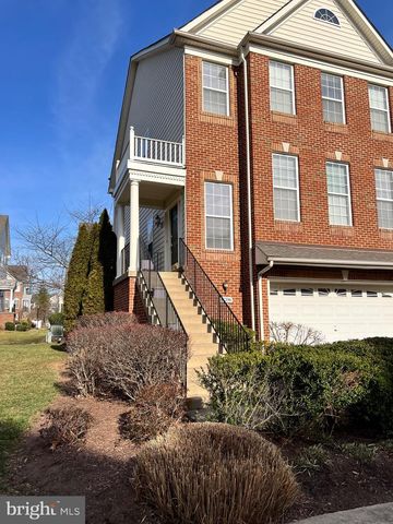 43396 BRIAR CREEK TER, Ashburn, VA 20147