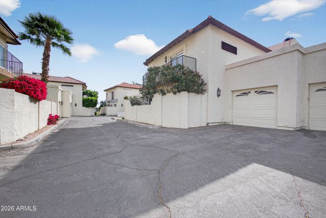 8821 S 51ST Street 2, Phoenix, AZ 85044