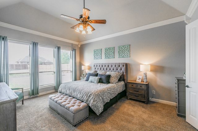 1173 Durango Springs Drive, Fort Worth, TX 76052