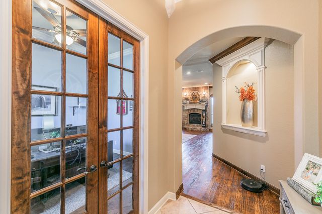 1173 Durango Springs Drive, Fort Worth, TX 76052