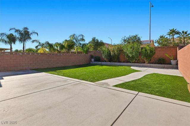 9647 Stoney Mesa Court, Las Vegas, NV 89139