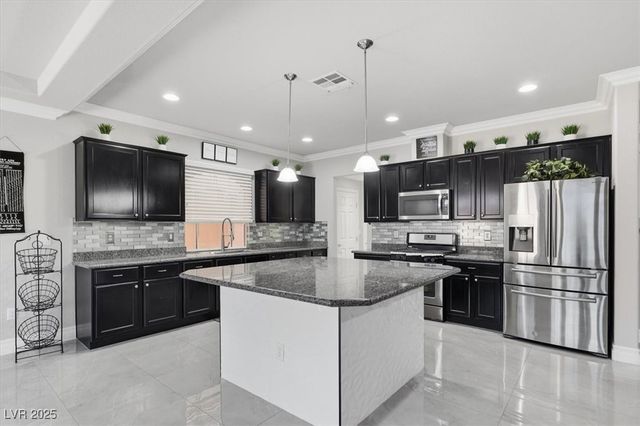 9647 Stoney Mesa Court, Las Vegas, NV 89139