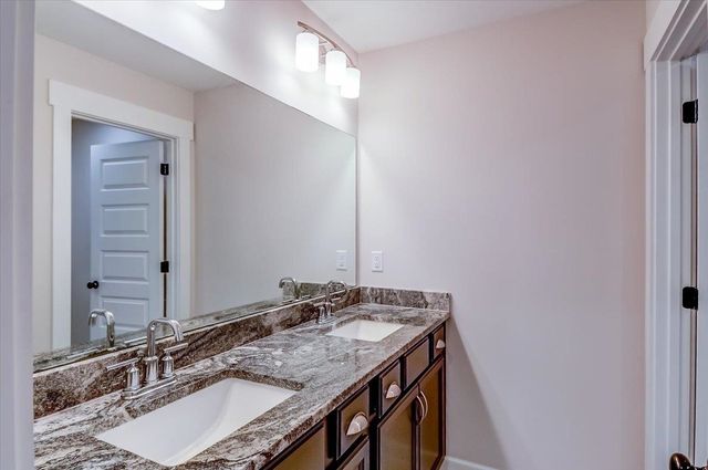 4684 KINGS FOREST DR, Bartlett, TN 38135