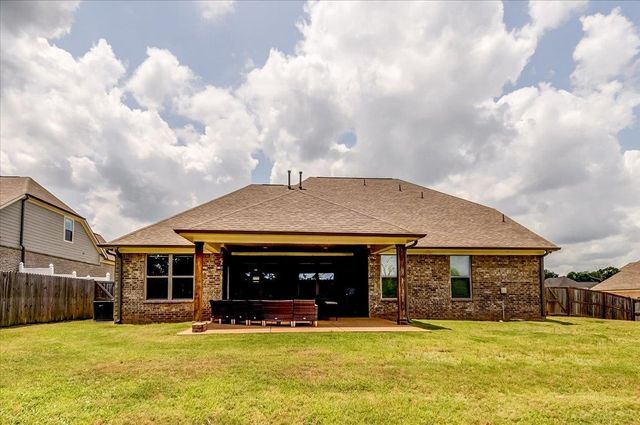 4684 KINGS FOREST DR, Bartlett, TN 38135