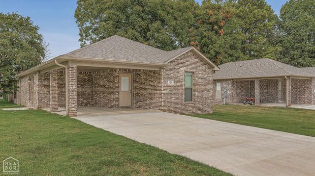 1408 S 8TH Street, Paragould, AR 72450