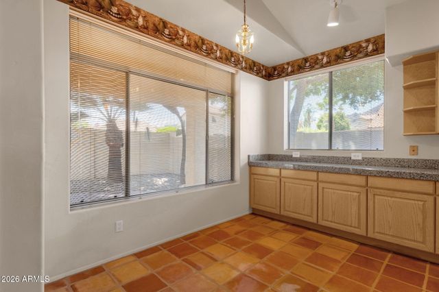 3001 E REDFIELD Road, Phoenix, AZ 85032