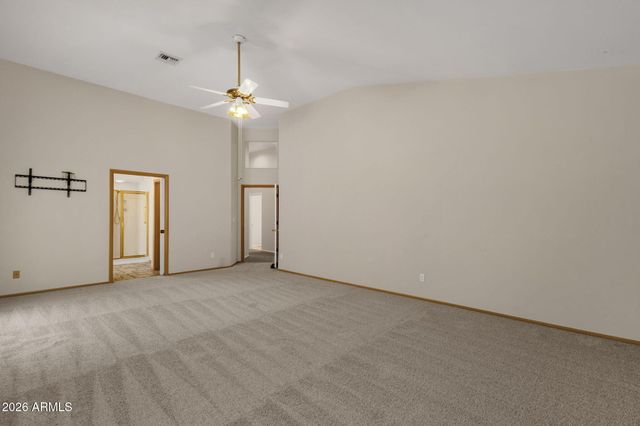 3001 E REDFIELD Road, Phoenix, AZ 85032