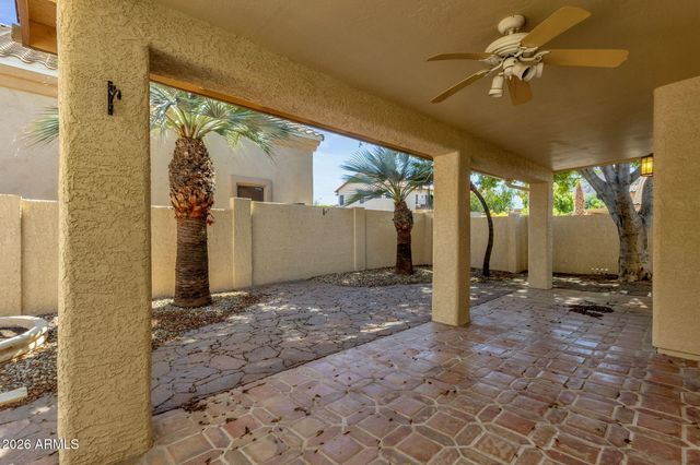 3001 E REDFIELD Road, Phoenix, AZ 85032