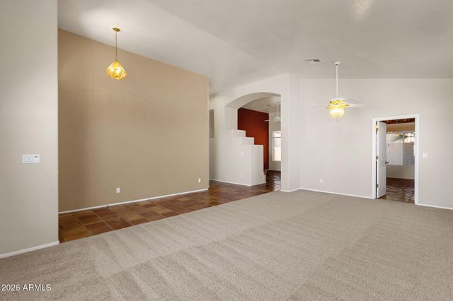 3001 E REDFIELD Road, Phoenix, AZ 85032
