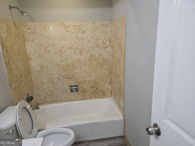 6073 Regent Manor, Lithonia, GA 30058