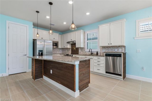 2633 Daisy DR, North Port, FL 34289