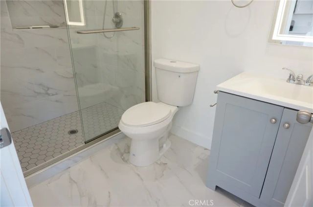 8824 Quartz Avenue, Northridge, CA 91324