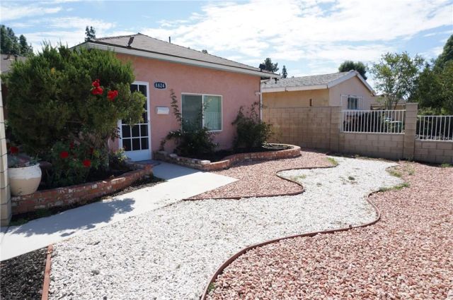8824 Quartz Avenue, Northridge, CA 91324