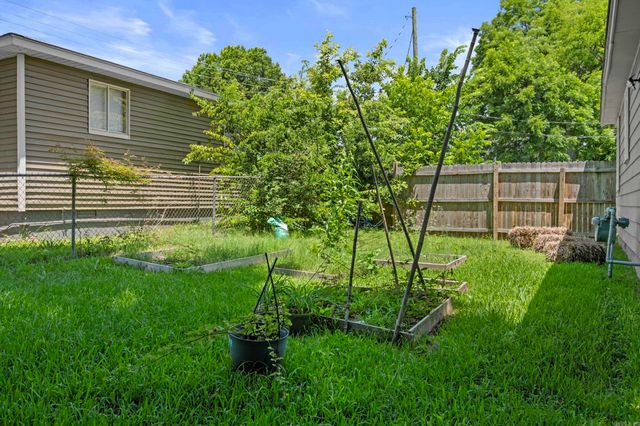 2921 W 17th Street, Little Rock, AR 72204