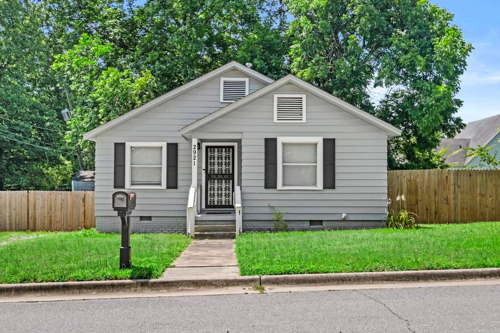 2921 W 17th Street, Little Rock, AR 72204