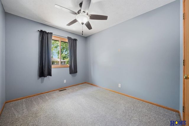5116 S 78th Street, Lincoln, NE 68516