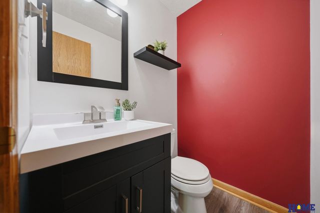 5116 S 78th Street, Lincoln, NE 68516