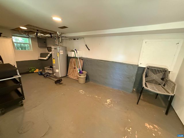 1304 POPLAR ST, Charlottesville, VA 22902