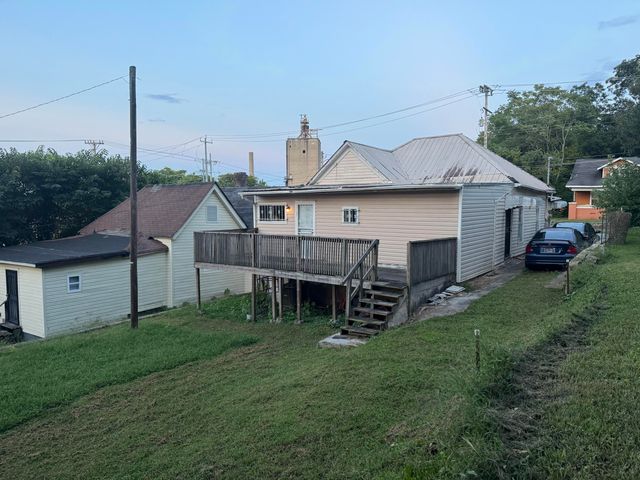 4513 Highland Avenue, Chattanooga, TN 37410