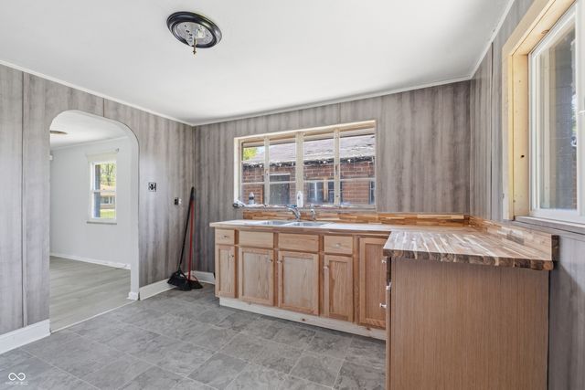 3401 W 31st Street, Muncie, IN 47302