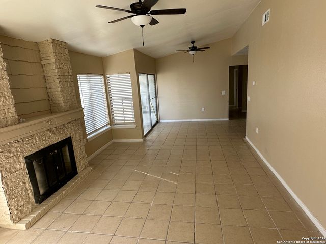 8730 Meadow Song, Converse, TX 78109