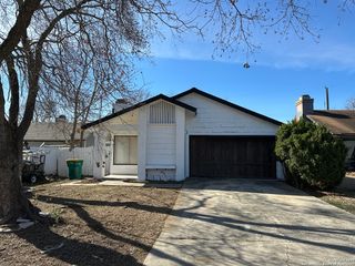 8730 Meadow Song, Converse, TX 78109