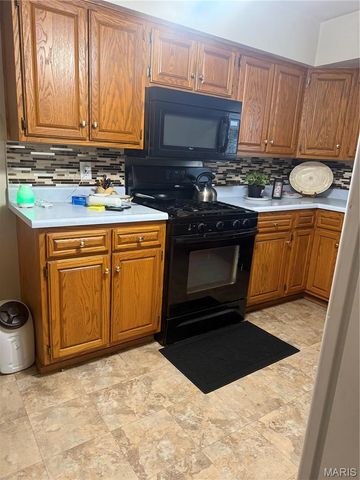 9908 Norbridge Lane, St Louis, MO 63137