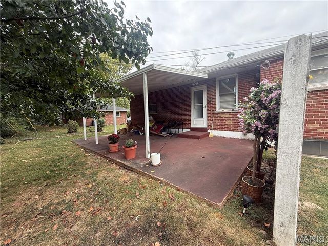 9908 Norbridge Lane, St Louis, MO 63137