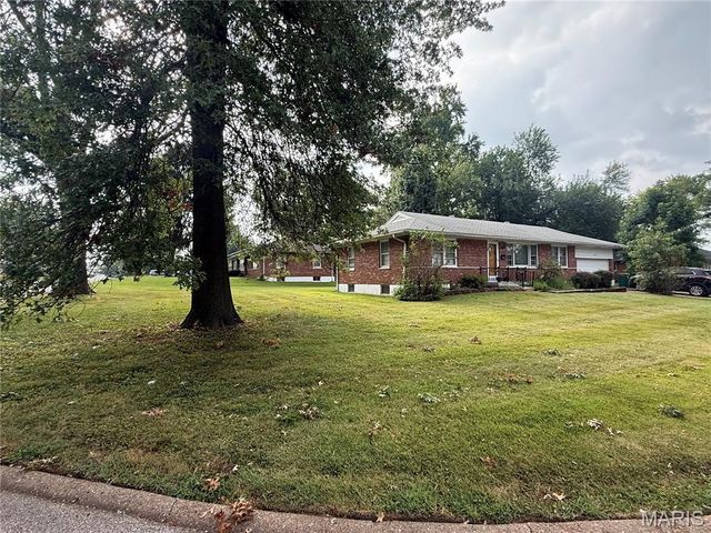 9908 Norbridge Lane, St Louis, MO 63137