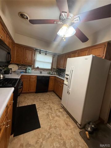 9908 Norbridge Lane, St Louis, MO 63137