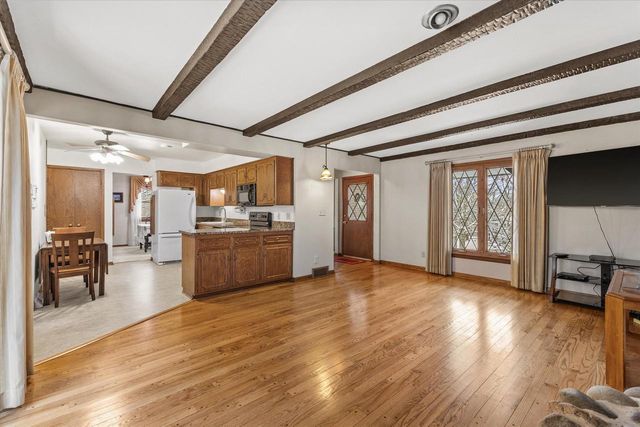 N76W22140 Cherry Hill ROAD, Lisbon, WI 53089