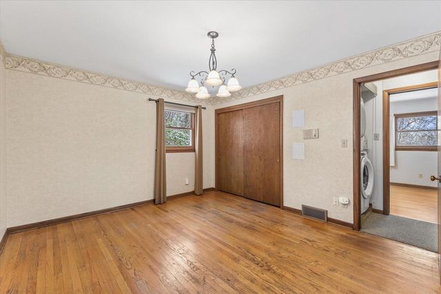 N76W22140 Cherry Hill ROAD, Lisbon, WI 53089