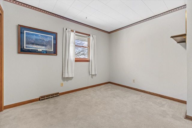 N76W22140 Cherry Hill ROAD, Lisbon, WI 53089