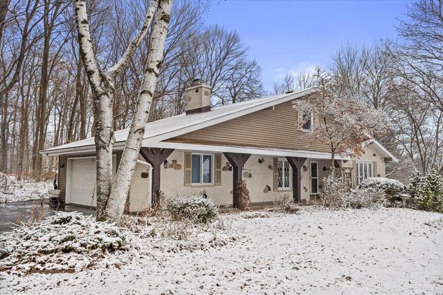 N76W22140 Cherry Hill ROAD, Lisbon, WI 53089