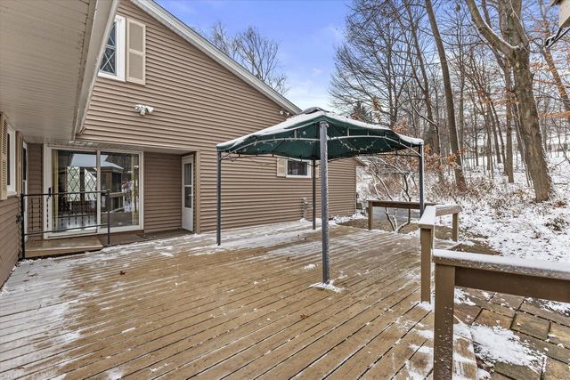 N76W22140 Cherry Hill ROAD, Lisbon, WI 53089