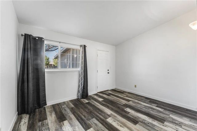 1046 W Avenue H6, Lancaster, CA 93534