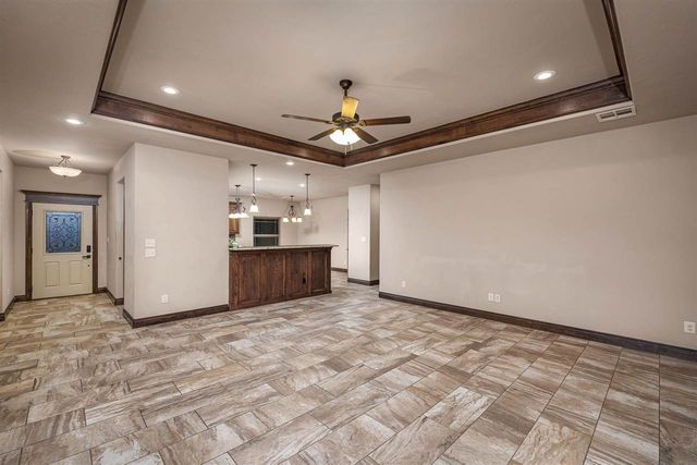 13195 NE Tony Creek Rd, Elgin, OK 73538