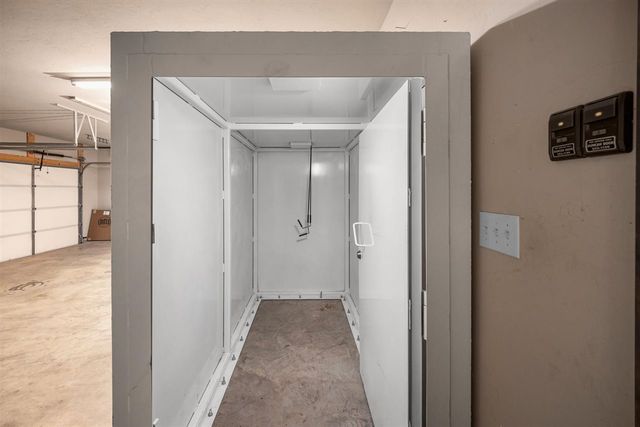 13195 NE Tony Creek Rd, Elgin, OK 73538