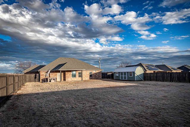 13195 NE Tony Creek Rd, Elgin, OK 73538