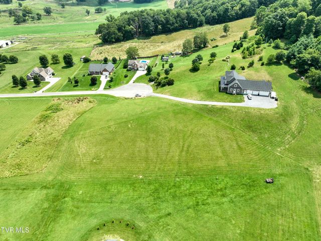 Tbd Snaffle Bit, Bristol, VA 24202