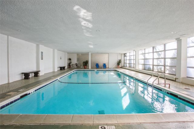 333 E Broadway 3B, Long Beach, NY 11561