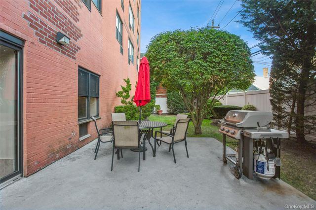 333 E Broadway 3B, Long Beach, NY 11561