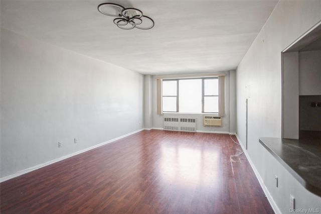 333 E Broadway 3B, Long Beach, NY 11561