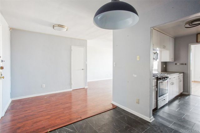 333 E Broadway 3B, Long Beach, NY 11561