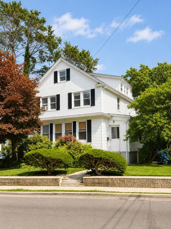 310 Palmer Avenue, Mamaroneck, NY 10543