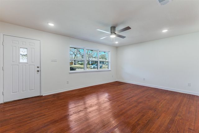 2710 Fairfax Drive, Garland, TX 75041