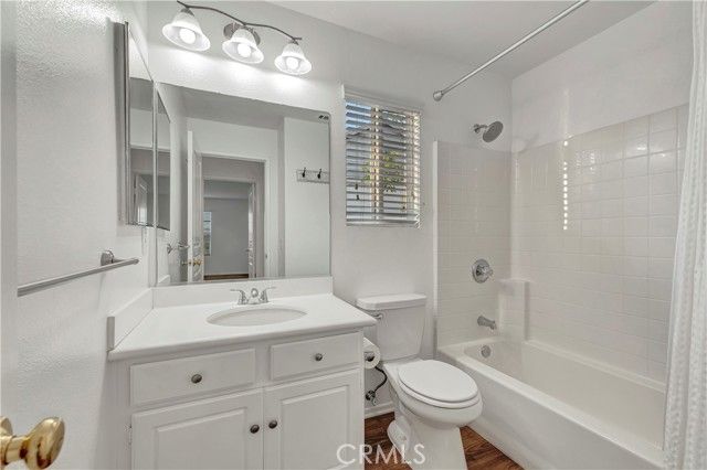 40 Three Vines Court, Ladera Ranch, CA 92694