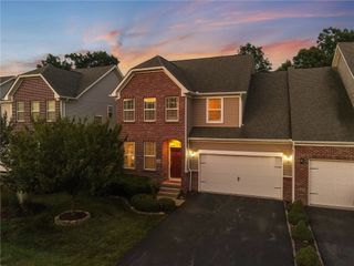 114 Dorsch Drive, Cranberry Twp, PA 16066