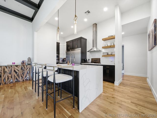 12722 S Maplewood Avenue E, Bixby, OK 74008