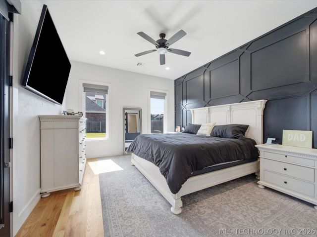12722 S Maplewood Avenue E, Bixby, OK 74008